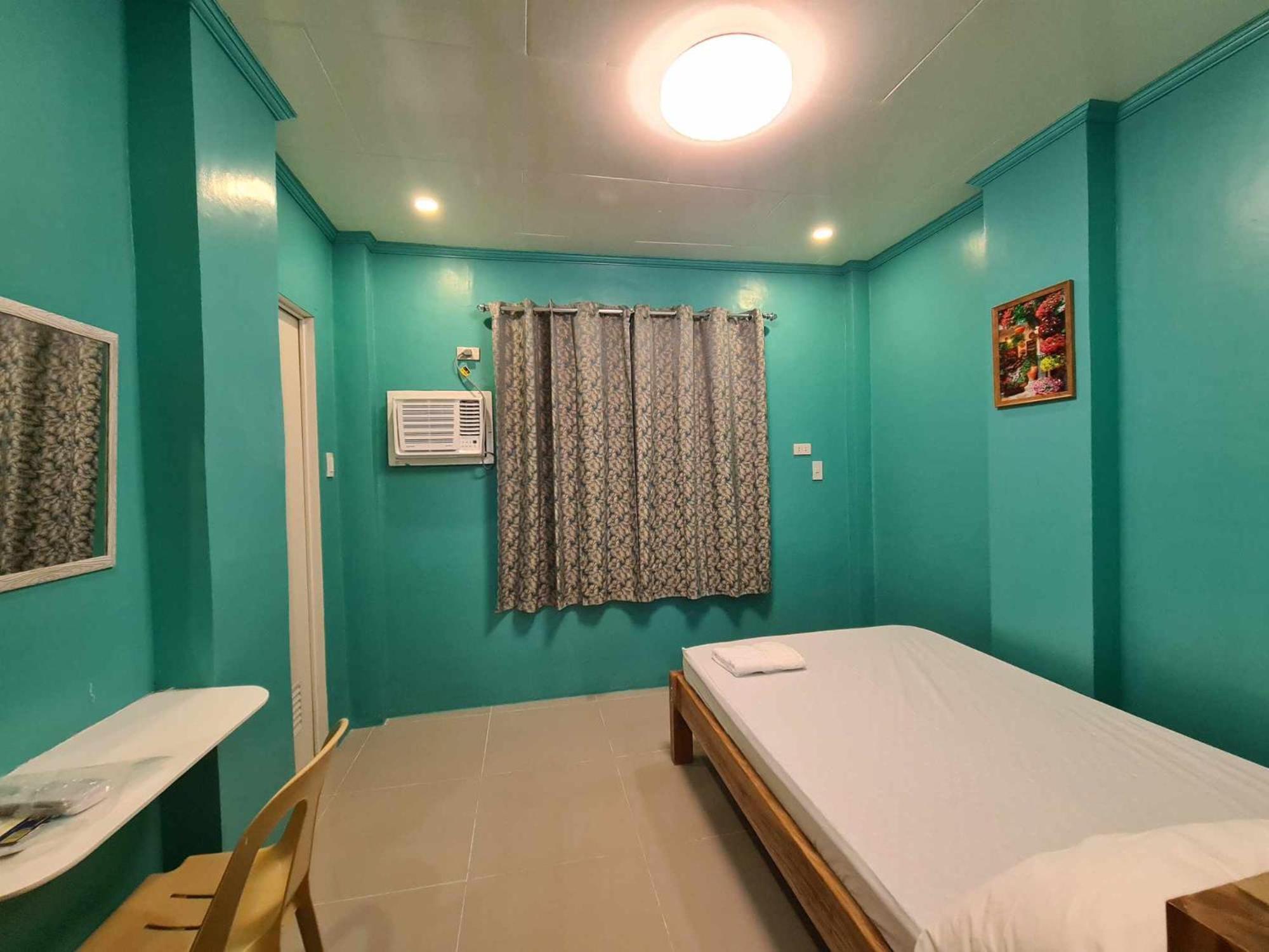 Drossgold Pension House Tubigon 외부 사진